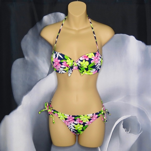 Hollister Other - Hollister Push-Up Tropical Floral Bikini